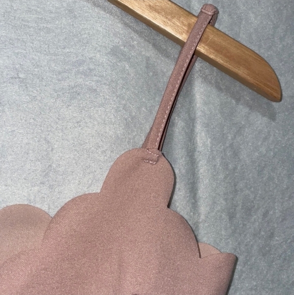 SHEIN Bundle of 2 Cropped Cami Tops X-Small - Picture 3 of 8